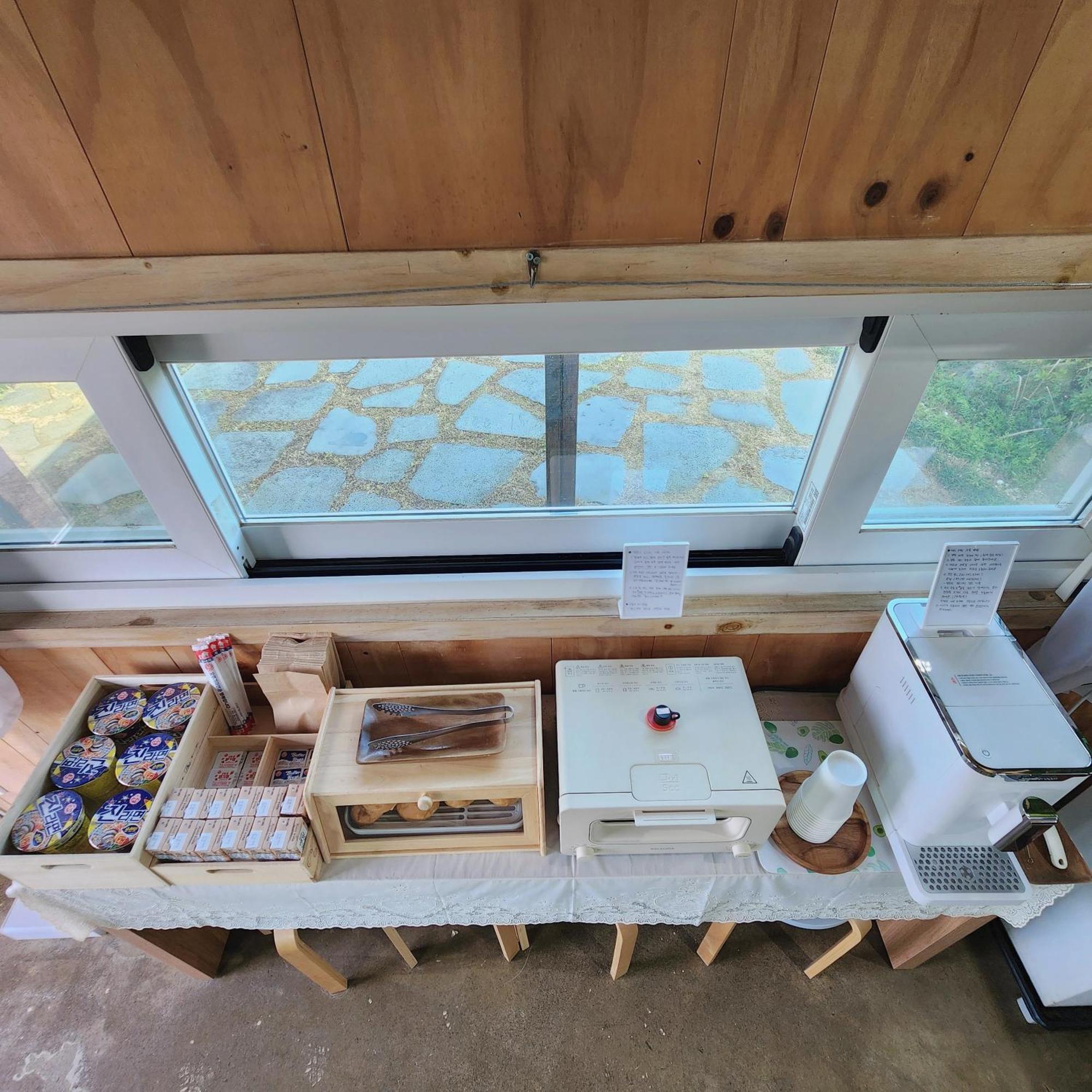 Jeju 542 Pension Seogwipo Zewnętrze zdjęcie